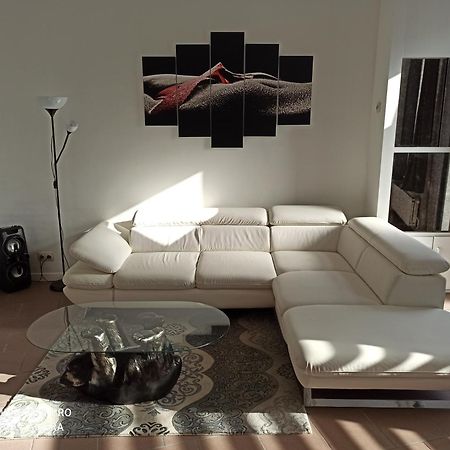 Loft cosi à proximité du centre géographique Belge Apartamento Gembloux Exterior foto
